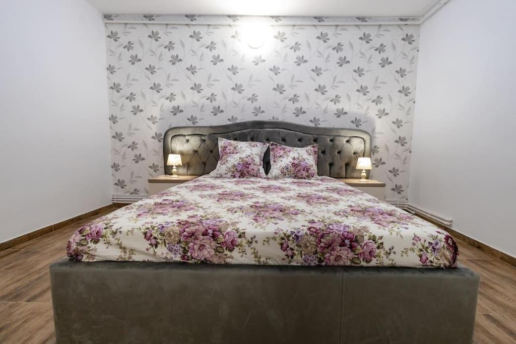 Luxury Radox Apartment Park 1 Bz Buzău Exterior foto