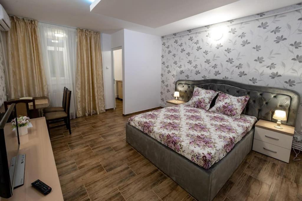 Luxury Radox Apartment Park 1 Bz Buzău Exterior foto