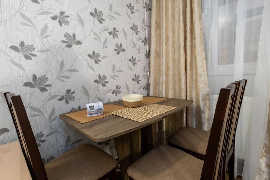 Luxury Radox Apartment Park 1 Bz Buzău Exterior foto